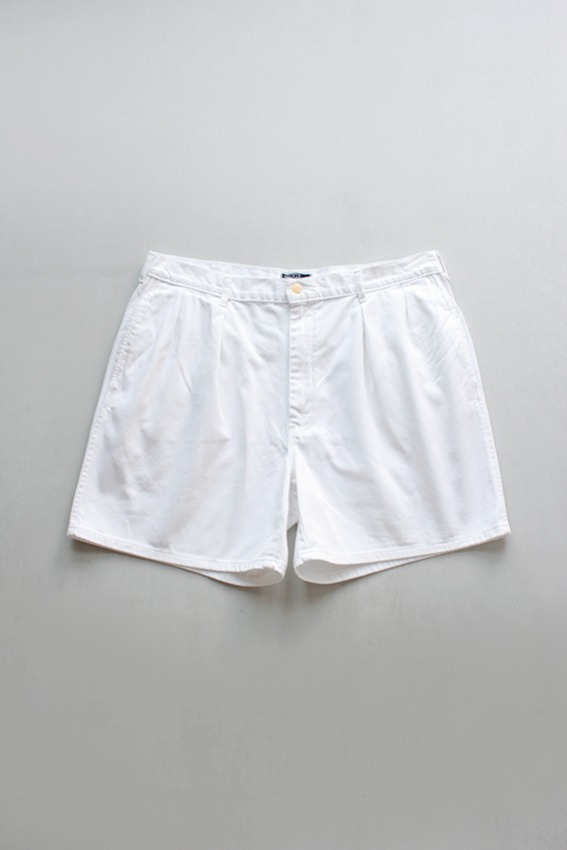 Polo Ralph Lauren Two Tuck White Shorts (W35)