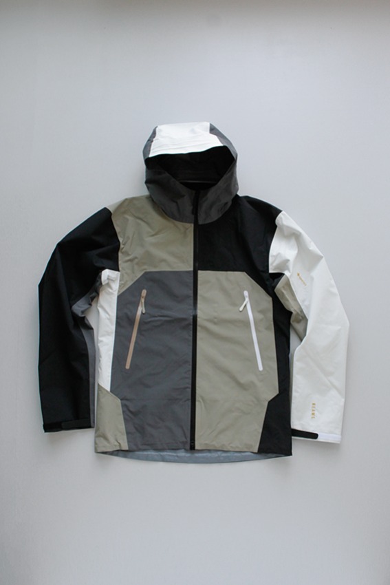 Beams Gore-tex Jacket, ARC&#039;TERYX Made  (M)