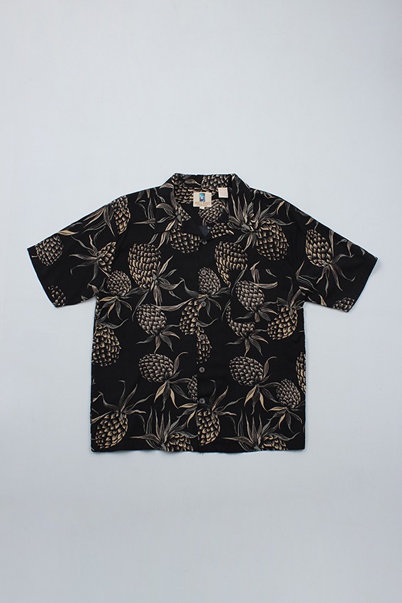 Vintage &#039;MAUI MAUI&#039; Hawaiian Shirts (XXL)