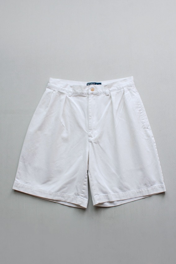 Polo Ralph Lauren Two Tuck White Shorts (31)