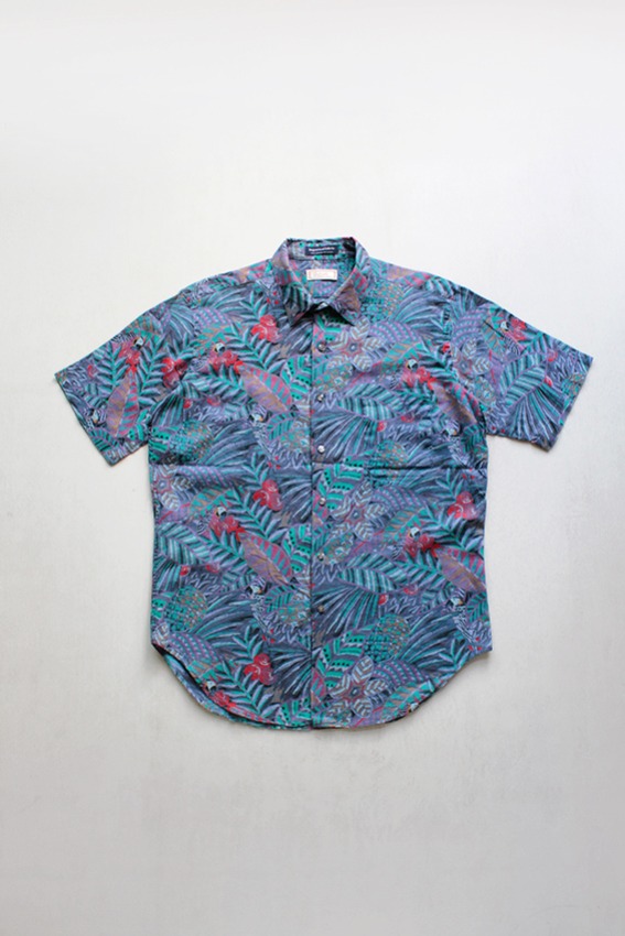 Vintage &quot;Rutleland&#039;s&quot; Rayon Hawaiian Shirts (L)