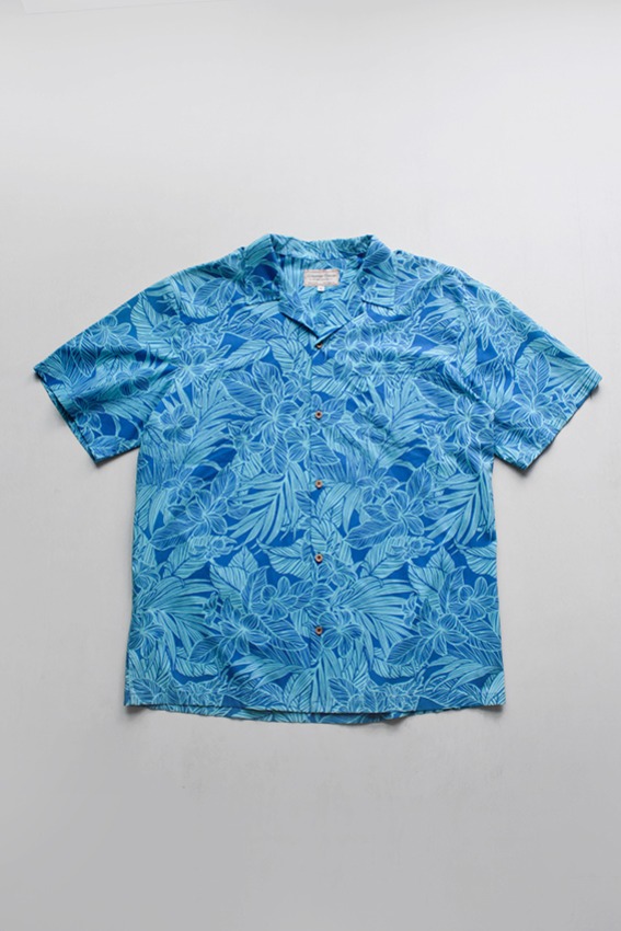Vintage &#039;AlohaWear Hawaii&#039; Hawaiian Shirts (XL)