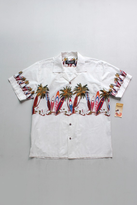 Vintage &#039;Favant&#039; Hawaiian Shirts (L)