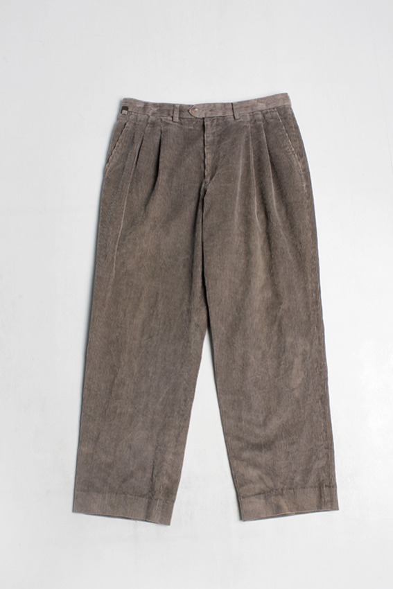 80s Lacoste Corduroy Pants (W34)